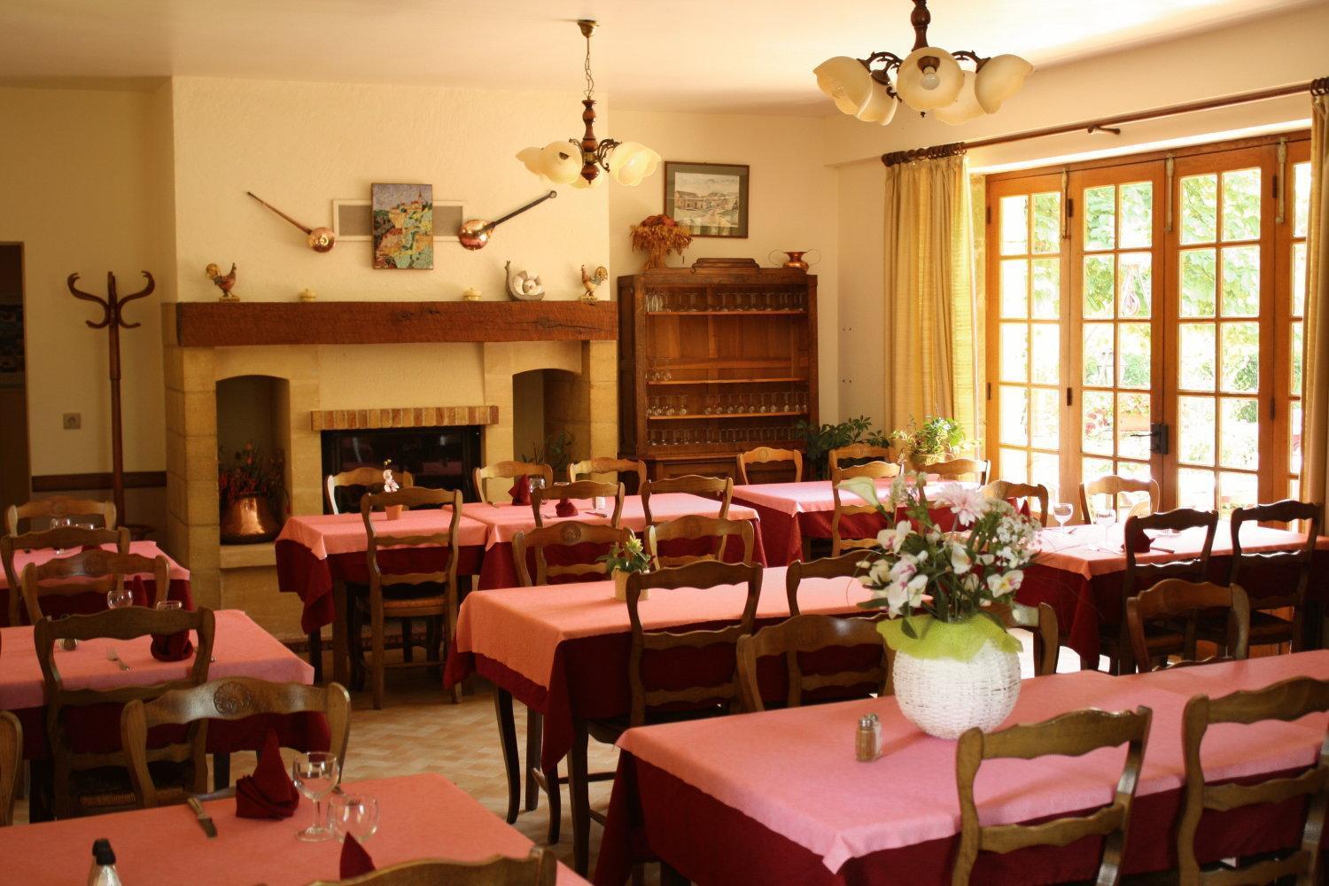 Hotel Chastrusse Nadaillac-de-Rouge 외부 사진
